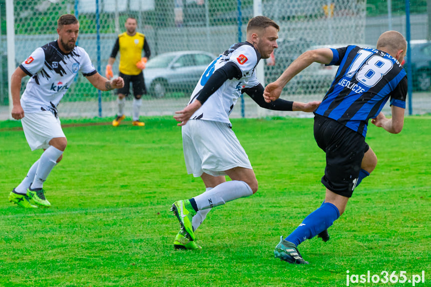 Nafta Jedlicze - LKS Skołyszyn 5:0