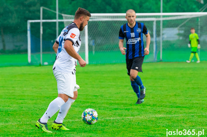 Nafta Jedlicze - LKS Skołyszyn 5:0