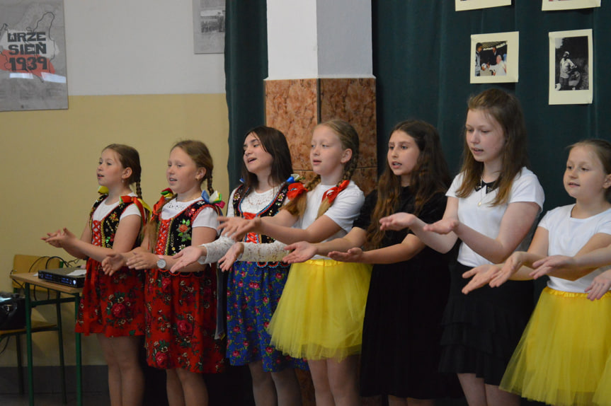 Nowe boisko sportowe w Szkole Podstawowej w Niepli