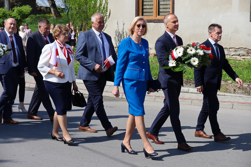 Obchody 3 maja w Dębowcu