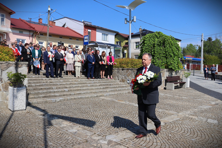 Obchody 3 maja w Dębowcu