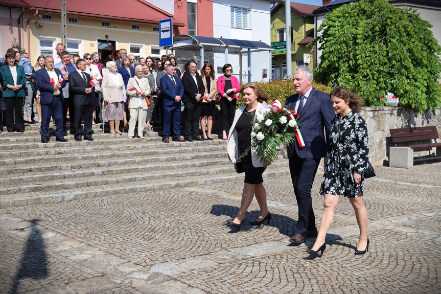 Obchody 3 maja w Dębowcu