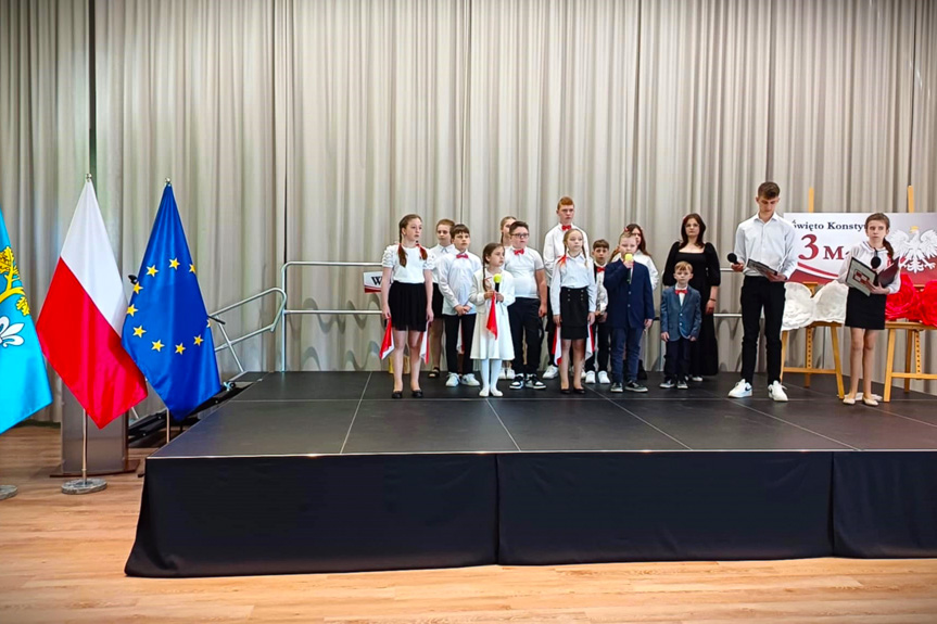 Obchody 3 maja w Dębowcu