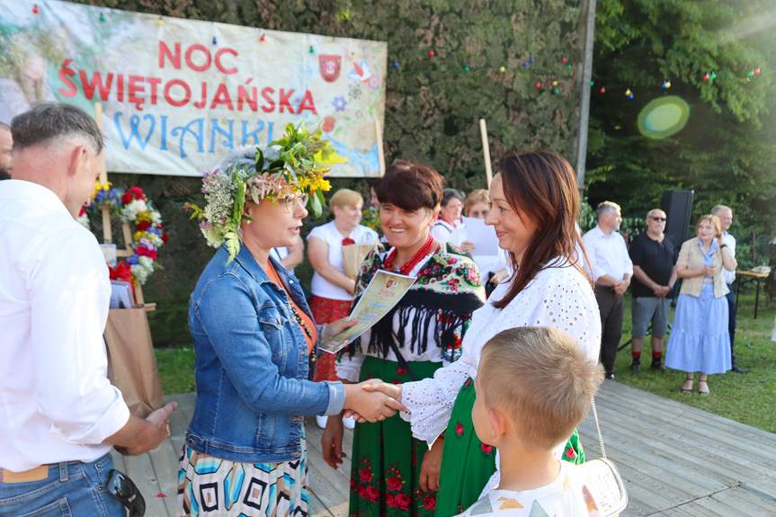 Obchody Nocy Świętojańskiej w Dobrucowej