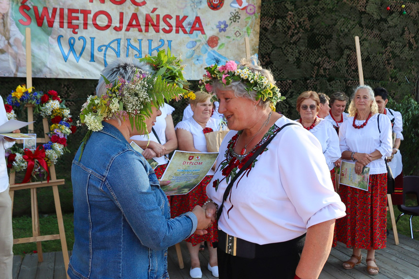 Obchody Nocy Świętojańskiej w Dobrucowej