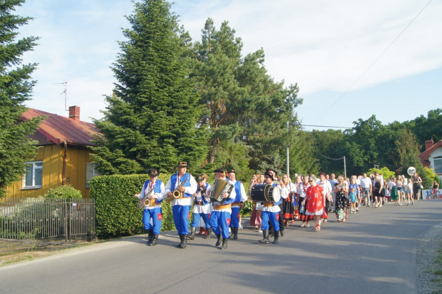 Obchody Nocy Świętojańskiej w Dobrucowej