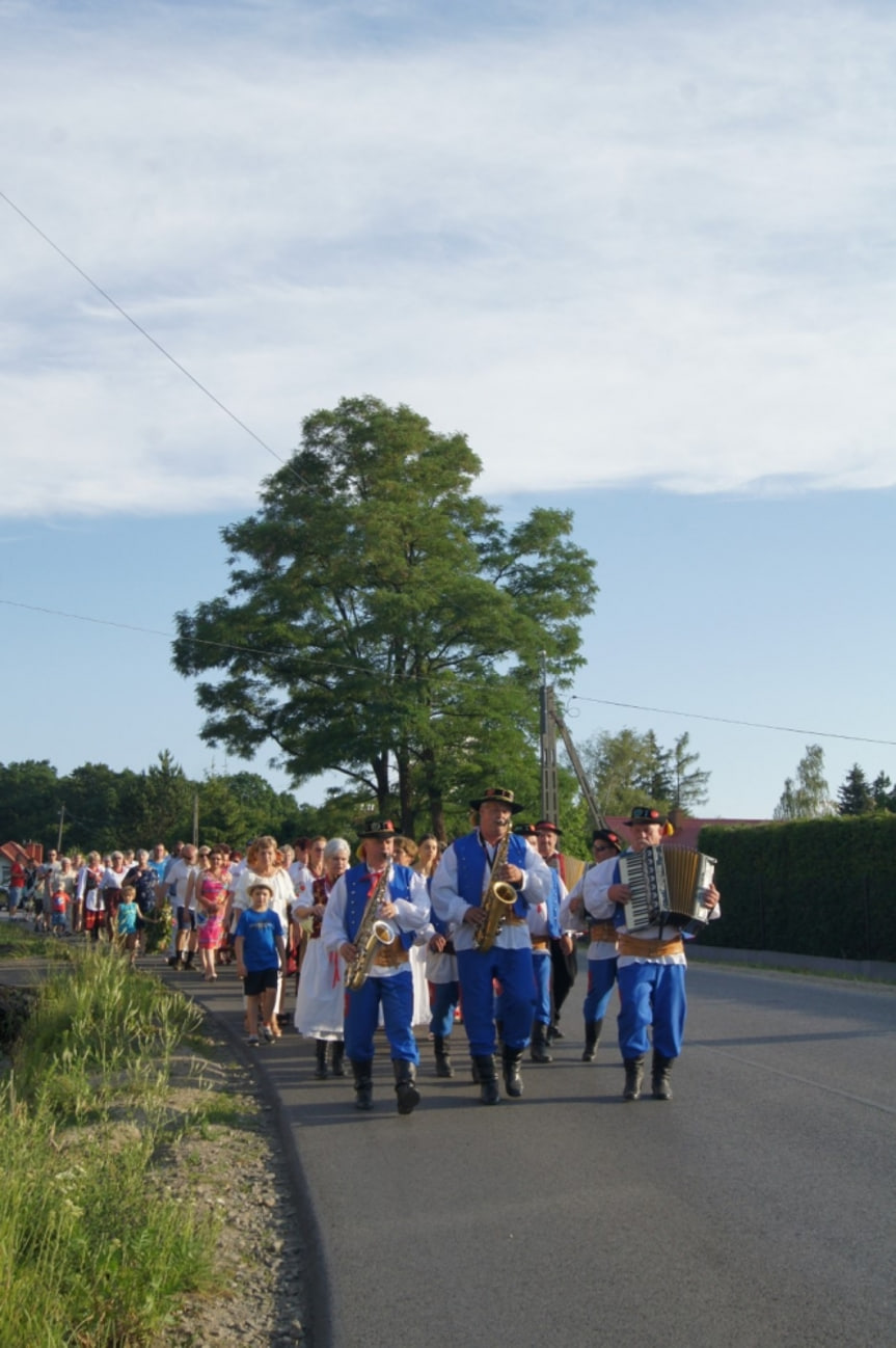 Obchody Nocy Świętojańskiej w Dobrucowej