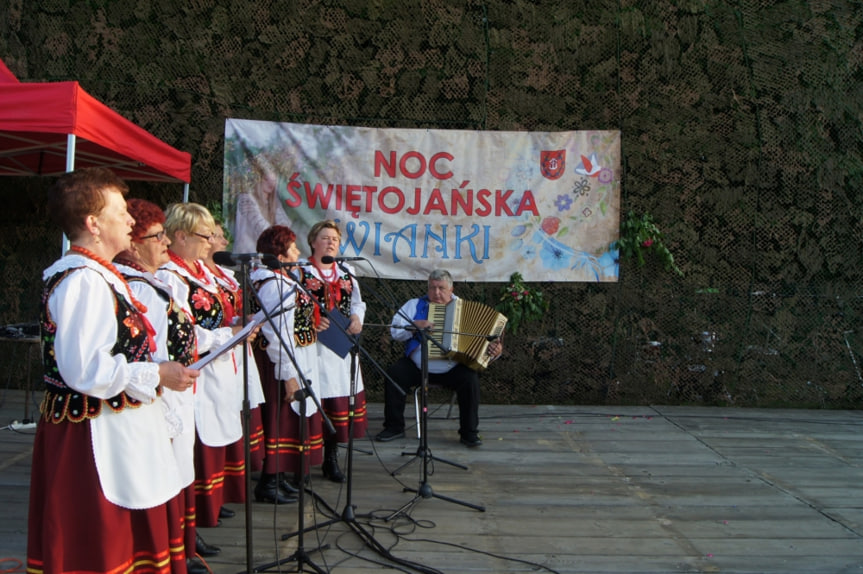 Obchody Nocy Świętojańskiej w Dobrucowej