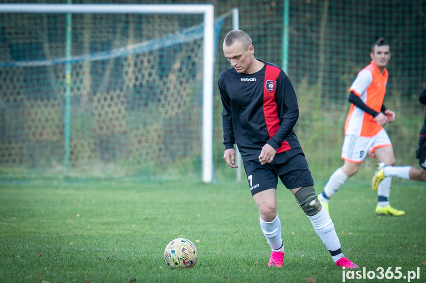 Orzeł Faliszówka - Czardasz Osiek Jasielski 1:1