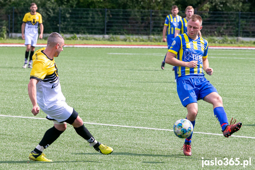 Orzeł Faliszówka - Ostoja Kołaczyce 0:0