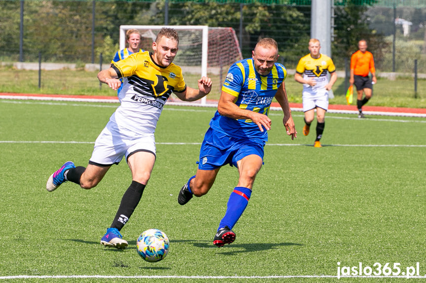 Orzeł Faliszówka - Ostoja Kołaczyce 0:0