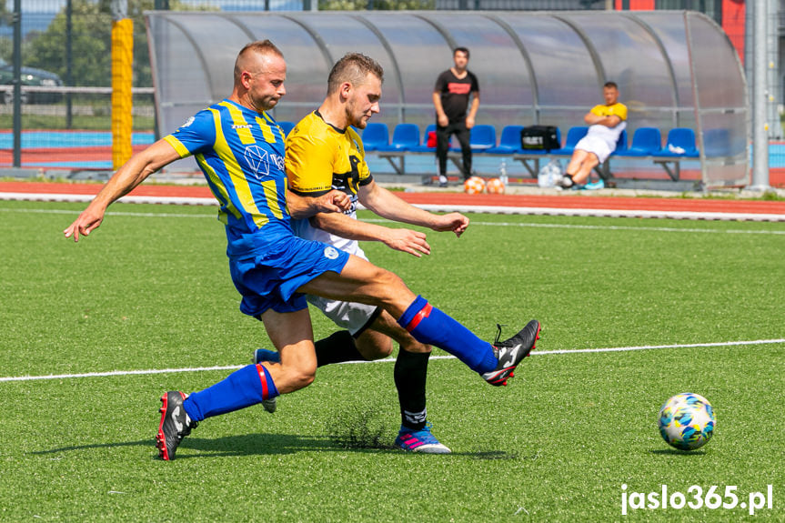 Orzeł Faliszówka - Ostoja Kołaczyce 0:0