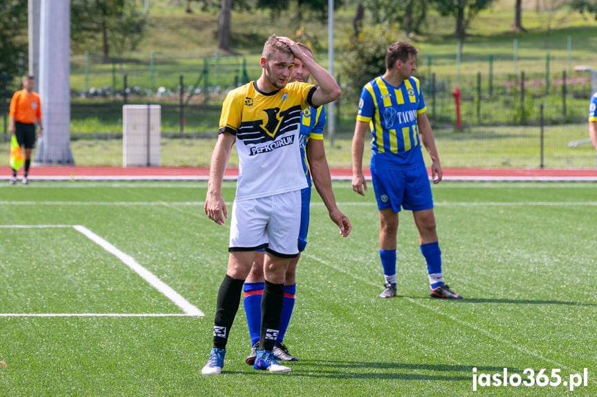 Orzeł Faliszówka - Ostoja Kołaczyce 0:0