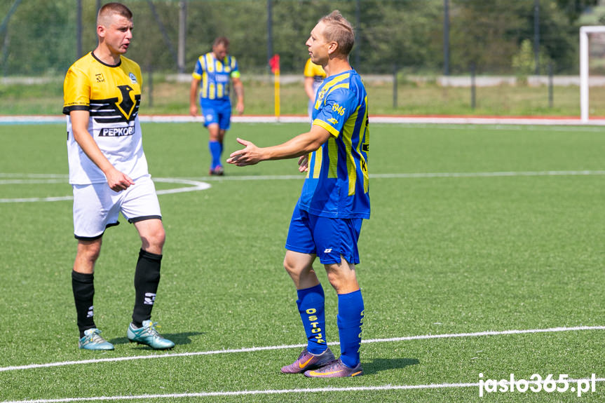 Orzeł Faliszówka - Ostoja Kołaczyce 0:0