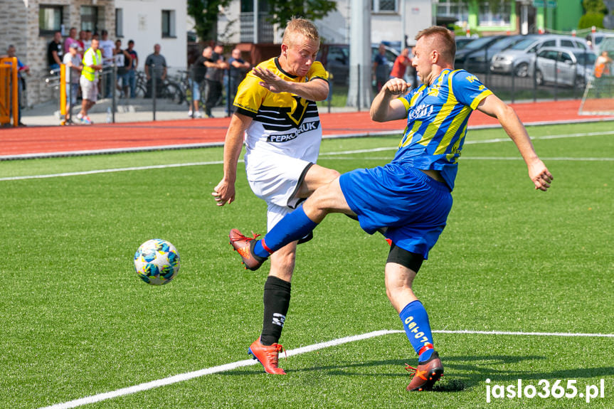 Orzeł Faliszówka - Ostoja Kołaczyce 0:0