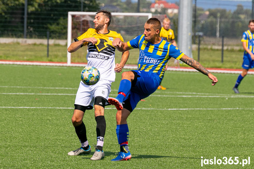Orzeł Faliszówka - Ostoja Kołaczyce 0:0