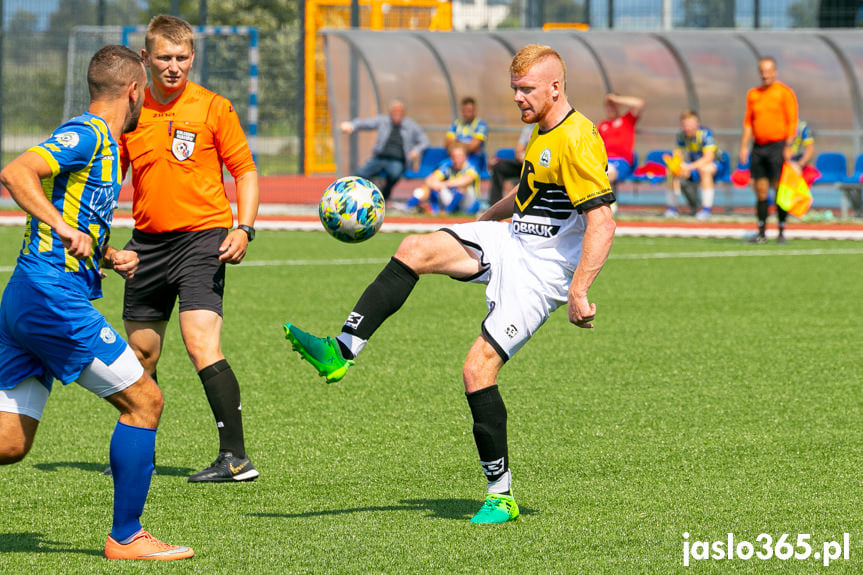 Orzeł Faliszówka - Ostoja Kołaczyce 0:0