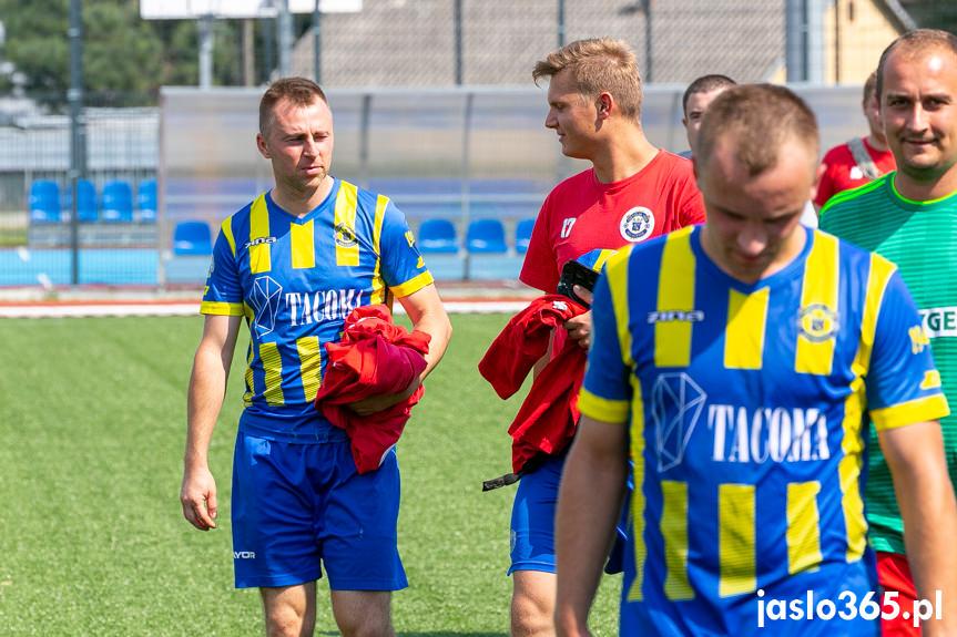 Orzeł Faliszówka - Ostoja Kołaczyce 0:0