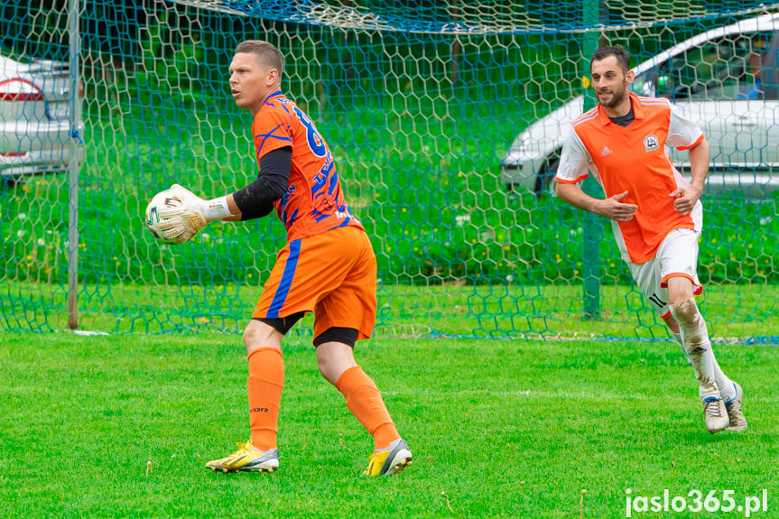 Orzeł Faliszówka - Tempo Nienaszów 2:1