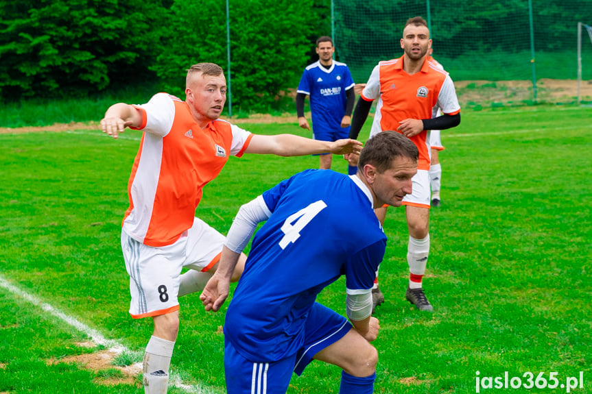 Orzeł Faliszówka - Tempo Nienaszów 2:1