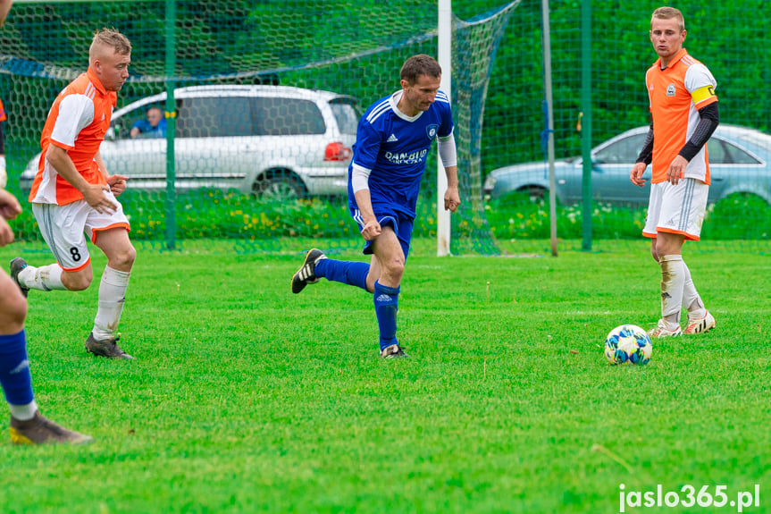 Orzeł Faliszówka - Tempo Nienaszów 2:1
