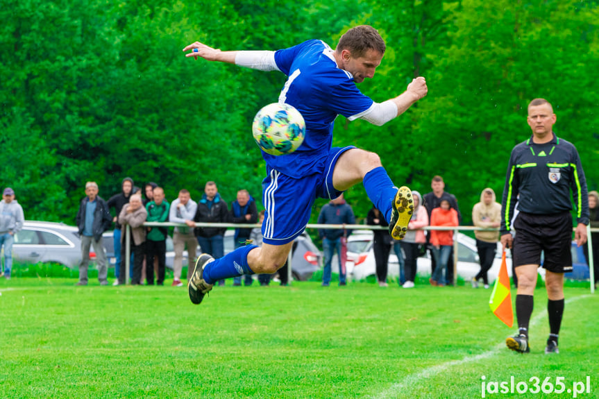 Orzeł Faliszówka - Tempo Nienaszów 2:1
