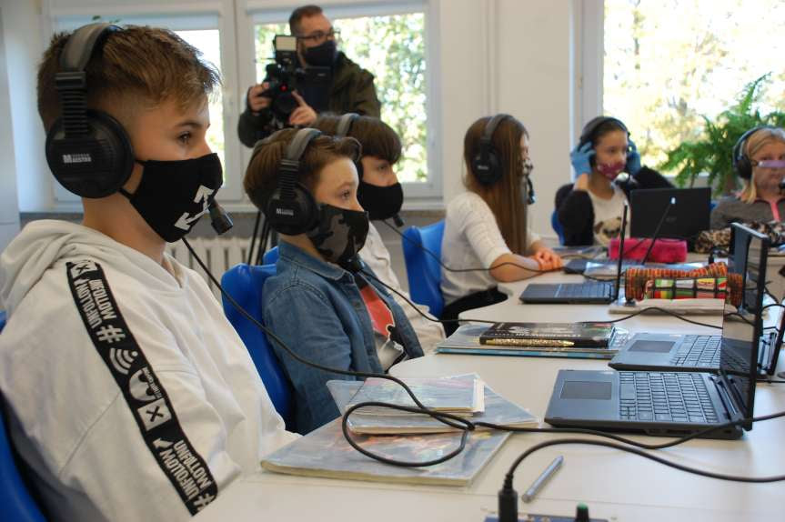 Otwarcie nowoczesnej pracowni języków obcych w Zespole Szkół Miejskich nr 3 w Jaśle