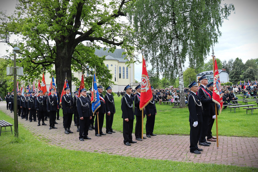 Pielgrzymka Strażaków do Dębowca
