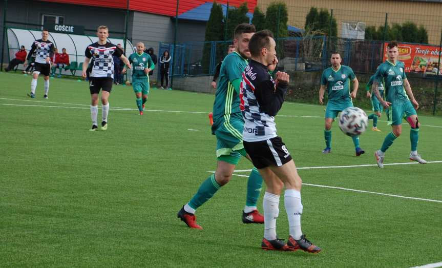 Czarni 1910 Jasło - Partyzant Targowiska 3-1