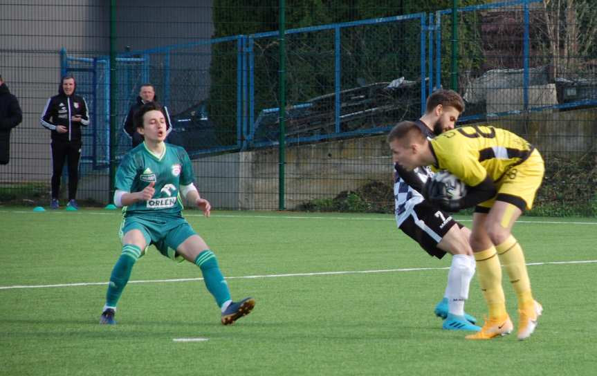Czarni 1910 Jasło - Partyzant Targowiska 3-1