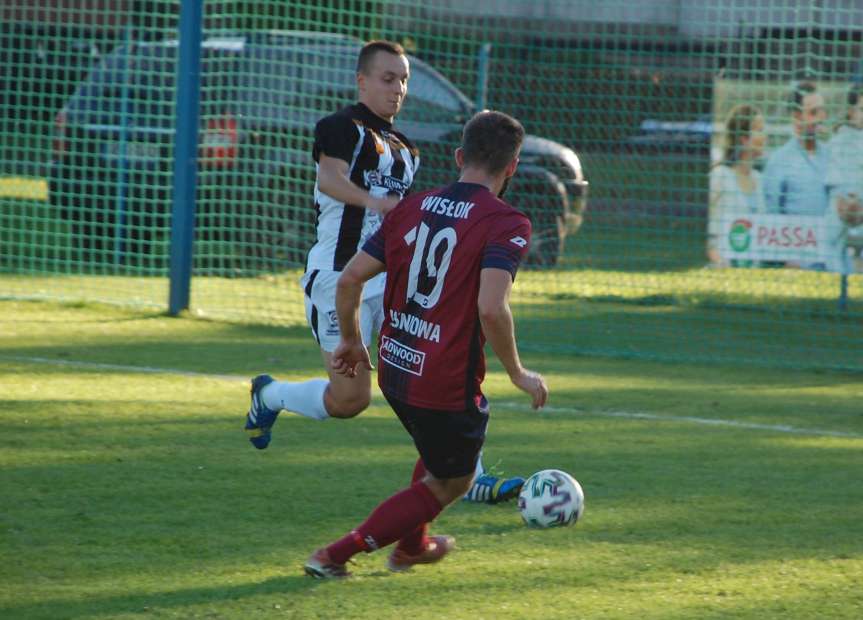 Piłka nożna. IV liga podkarpacka. Mecz Czarni 1910 Jasło - Wisłok Wiśniowa 1-3