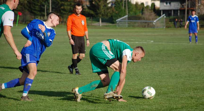 Piłka nożna. V liga krośnieńska. Mecz Tempo Nienaszów - Bieszczady Arłamów Ustrzyki Dolne 1-3