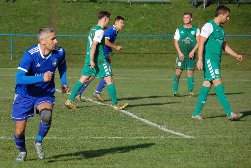 Piłka nożna. V liga krośnieńska. Mecz Tempo Nienaszów - Bieszczady Arłamów Ustrzyki Dolne 1-3