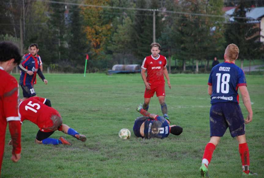 Piłka nożna. V liga krośnieńska. Mecz Tempo Nienaszów - Orzeł Faliszówka 2-0
