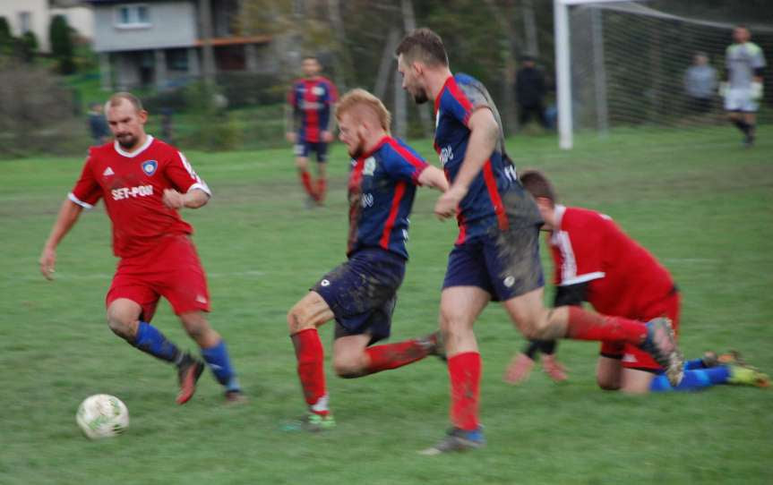Piłka nożna. V liga krośnieńska. Mecz Tempo Nienaszów - Orzeł Faliszówka 2-0