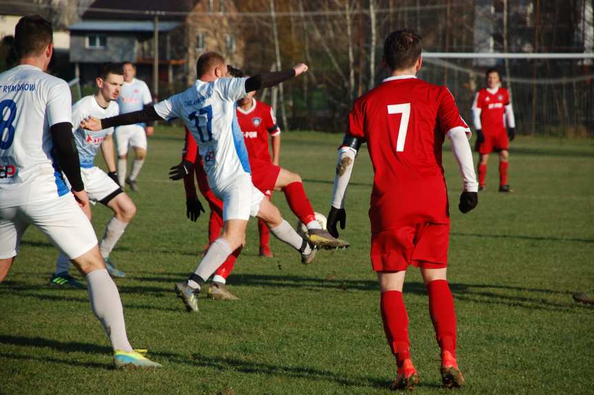 Piłka nożna. V liga krośnieńska. Mecz Tempo Nienaszów - Start Rymanów 1-1
