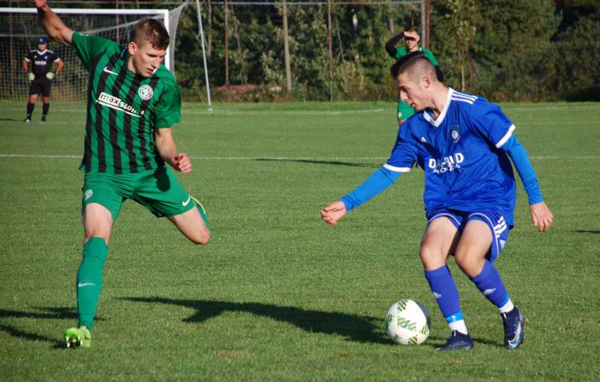 Piłka nożna. V liga krośnieńska. Mecz Tempo Nienaszów - Zamczysko Odrzykoń 4-0