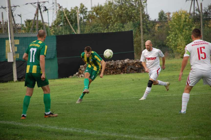 Piłka nożna. V liga. LKS Czeluśnica - Cosmos Nowotaniec 0-7