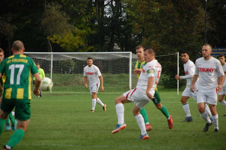 Piłka nożna. V liga. LKS Czeluśnica - Cosmos Nowotaniec 0-7