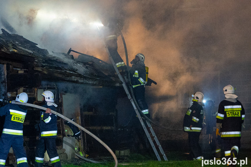 Pożar drewnianego domu w Krempnej