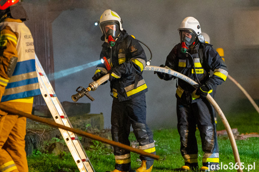 Pożar drewnianego domu w Krempnej
