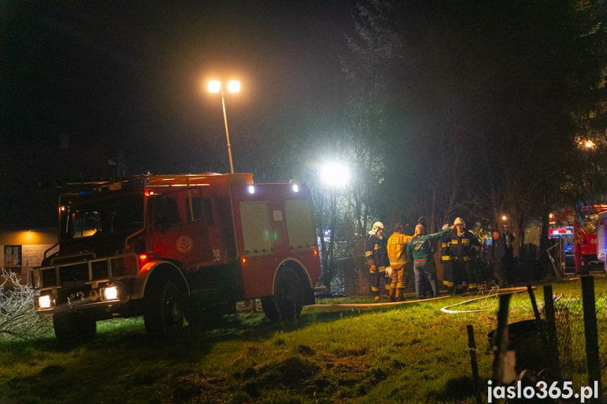 Pożar drewnianego domu w Krempnej