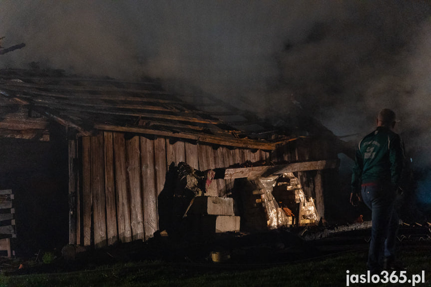 Pożar drewnianego domu w Krempnej