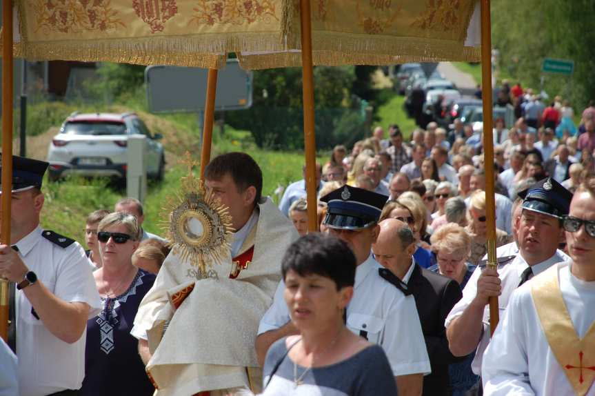 Procesja Bożego Ciała z Sadek do Nienaszowa