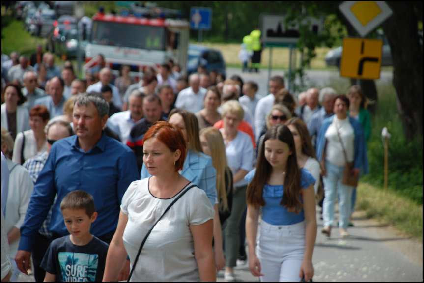 Procesja Bożego Ciała z Sadek do Nienaszowa