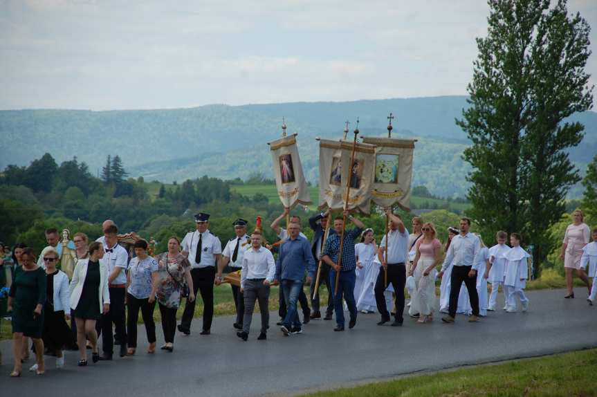 Procesja Bożego Ciała z Sadek do Nienaszowa