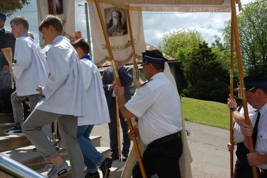 Procesja Bożego Ciała z Sadek do Nienaszowa