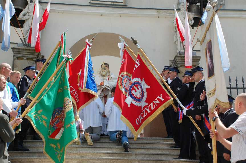 Procesja Bożego Ciała z Sadek do Nienaszowa