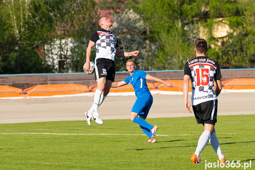 Puchar Polski. Karpaty Krosno - Czarni 1910 Jasło 4:0