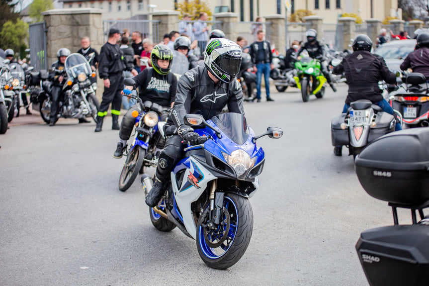 Rozpoczęcie sezonu motocyklowego w Dębowcu